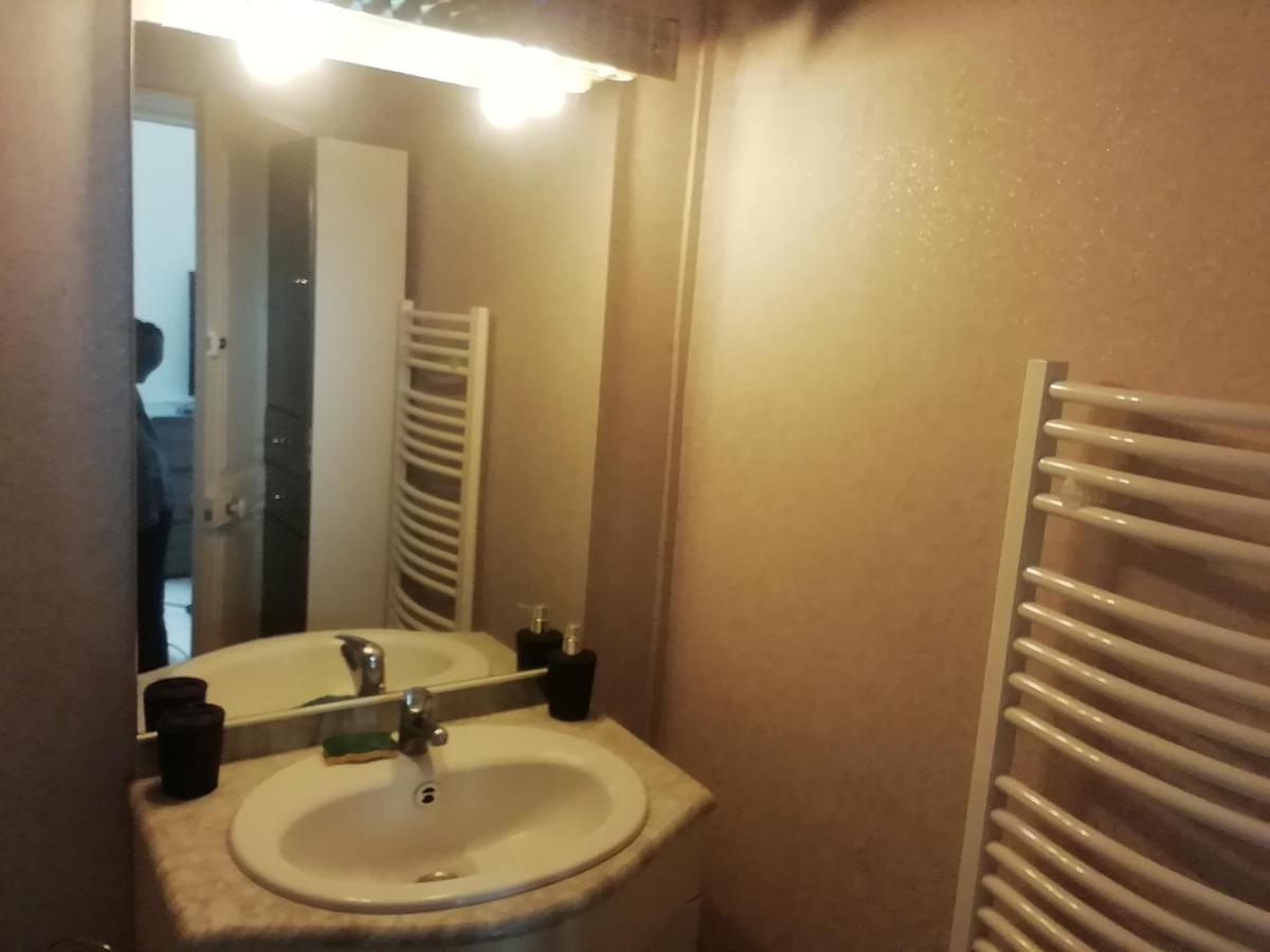 Pegase Meuble 3*** Apartment Fourchambault ภายนอก รูปภาพ